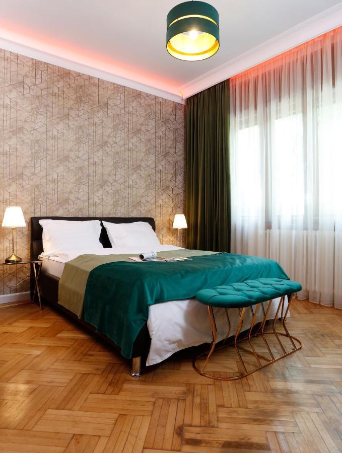 Grand Phillip Cismigiu Park Downtown Bucharest Apartment Exterior photo
